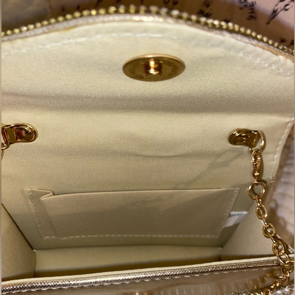 NWT Francesca’s Pearl & Rhinestone Embellished Gold Formal Purse - Picture 3 of 12